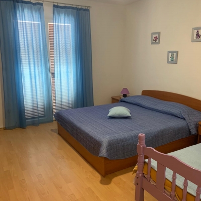 Stan U Prizemlju Hvar Townatraktivan Apartman U Hvarubuilding Land Posridnicafamily House With Apartmentsbuilding Land In Zavalaagricultural Land Near Beautiful Bayapartment Center Of Hvar Townraised Ground Floor Apartment With A Courtyard And