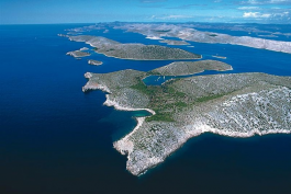 Broj otoka, otočića i grebena